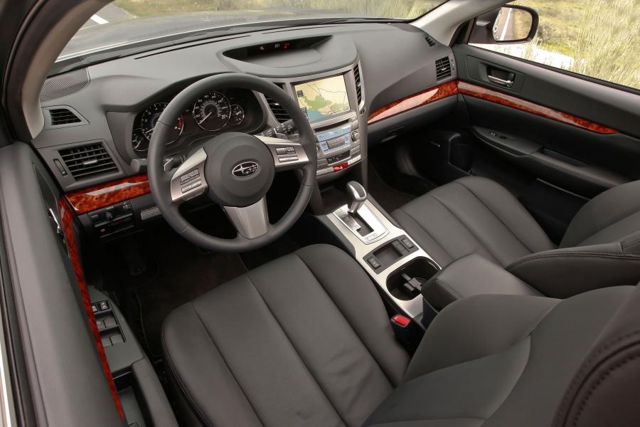  Subaru Outback 2010 года  (фото 51 из 79)